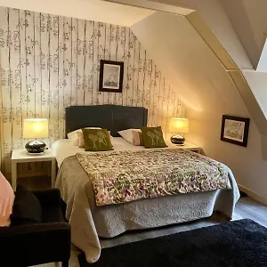 https://apparthotel-maison-saint-michel.inbrittany.com